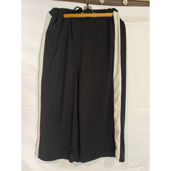 Lovely Melody Viral Lounge Set XL Black and white - Picture 4 of 8